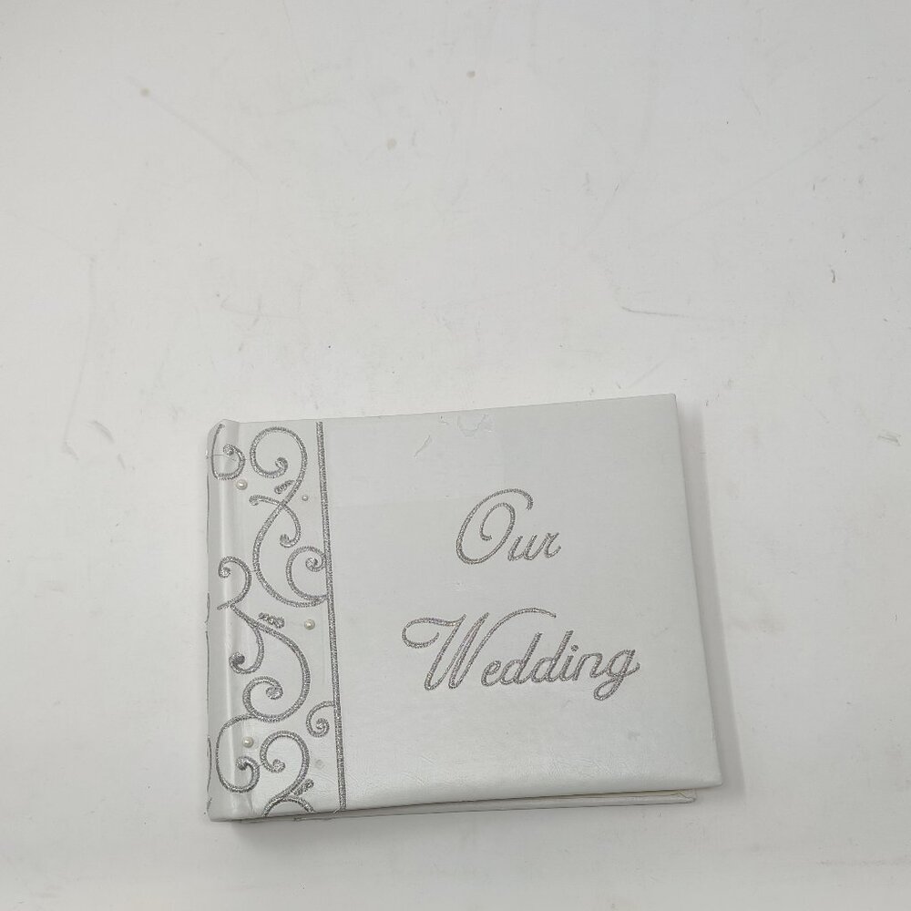 WHITE WEDDING PHOTO BOOK WITH EMBROIDERY & PEARLS NEW OTHER (See Details)